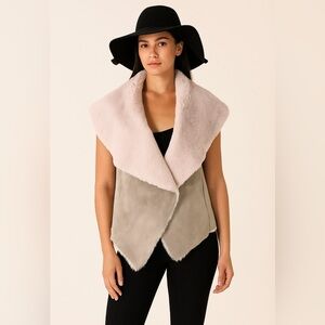 Bebe faux fur vest blush pink small medium 2 4 6